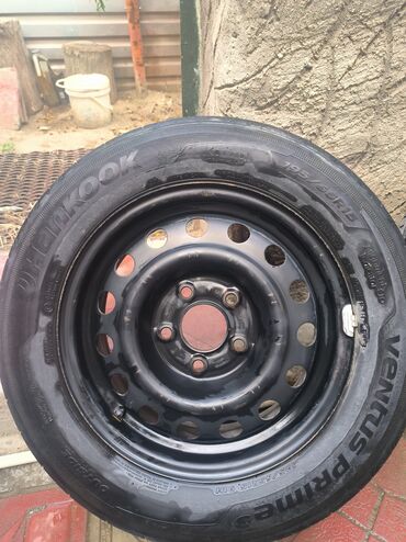 15 disqi: Б/у Колесо Hyundai 195 / 65 / R 15, 5 Болтов