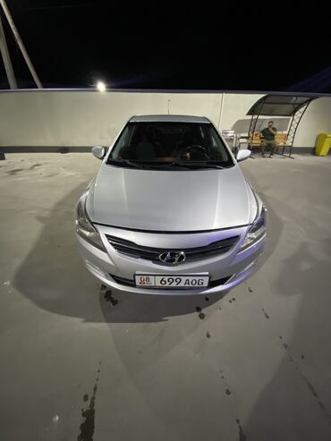 синий hyundai: Hyundai Solaris: 2014 г., 1.6 л, Автомат, Бензин, Хэтчбэк