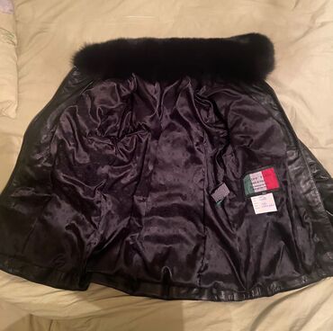Kurtkalar: 580 manata alınıb, təmiz dəri orginal mexdir Geyilməyib etiketi — 4