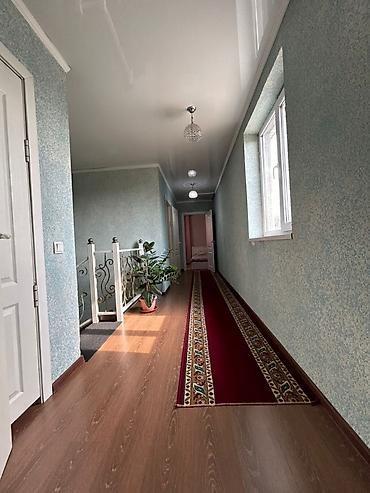 Продажа коттеджей и домов: Продаётся 2х этажный дом !!! 📍 Район:Пишпек, начало ж/м Ак Орго — 6