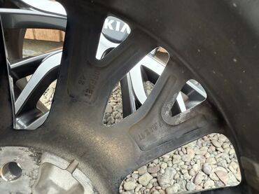 Диски: Литые Диски R 17 Kia, Комплект, отверстий - 5, Б/у — 8