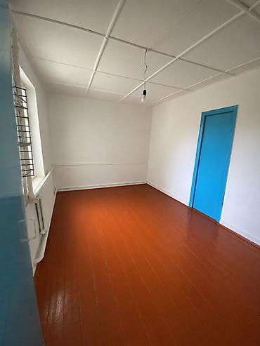 Продажа квартир: 5 и более комнат, 51 м² — 2