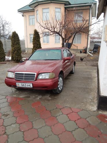 спортивный автомобиль: Mercedes-Benz CE-Class: 1994 г., 1.8 л, Механика, Бензин, Седан