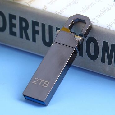 Аксессуары для авто: Флэш-Накопитель USB, флэшка, карта памяти. 2 терабайт