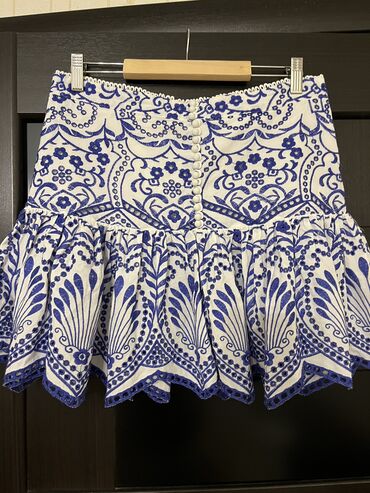 Digər kişi ayaqqabıları: Zara etek 
L razmerdir. M ve L razmerlere gedir — 2