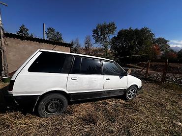 daewoo matiz автомат коробка: Mitsubishi Space Wagon: 1990 г., 2 л, Механика, Бензин, Минивэн — 4