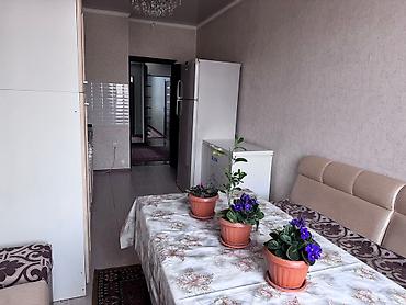 квартира месяс: Сдаю 3 х комнатную квартиру на долгий срок, 95 кв м. Элитка, район — 8