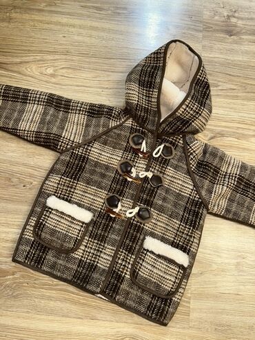 детский пальто: Детское пальто очень теплое. Новое. Размер 110-120см. Цена 700с