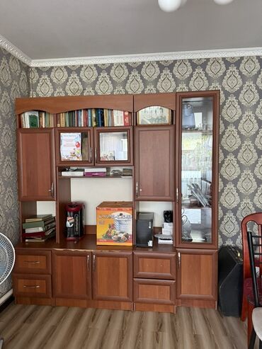 парта для дома бишкек: Секция-гостиная (стенка) из ЛДСП под дерево. Состав и планировка: -