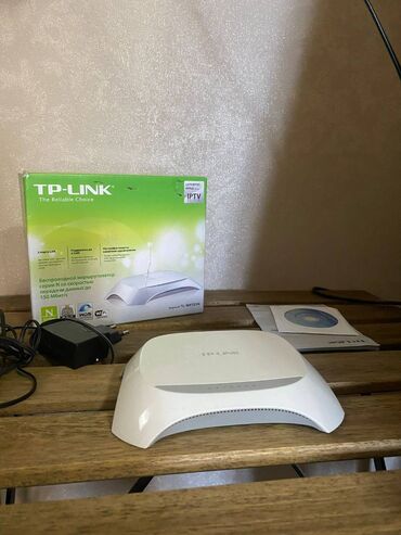 ноутбук белый: TP-LINK TL-WR720N В хорошем состоянии, рабочий роутер. Комплект