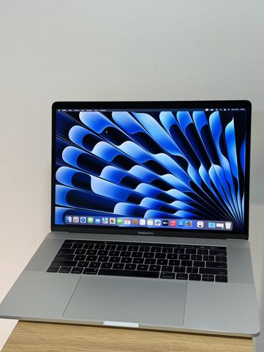 ультрабук трансформер: Ноутбук, Apple, 16 ГБ ОЗУ, Intel Core i7, 15.4 ", Б/у, Для работы, учебы, память SSD