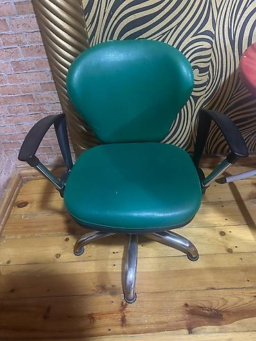 online mebel: Salon/kosmetoloji kreslo - Rəng: yaşıl oturacaq və bel hissəsi - — 1