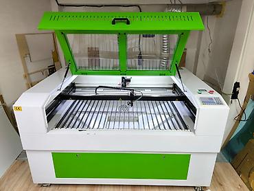 satfinder satilir: Salam. 1300 x 900 mm Lazer (kəsim, cızma, oyma) dəzgahı satılır. Az — 1