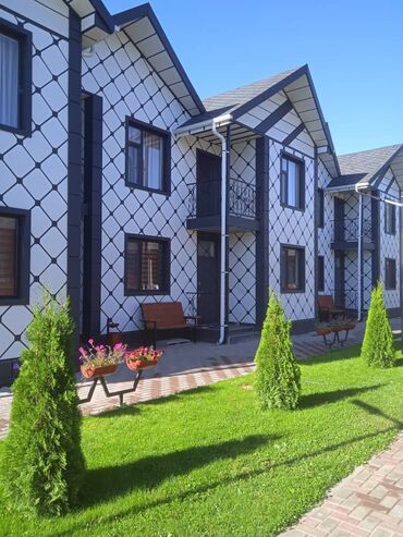 продаю дом в рухий мурас: Таунхаус, 50 м², 2 комнаты, Агентство недвижимости, Евроремонт