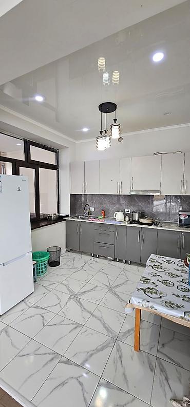 Посуточная аренда домов: 150 м², 6 комнат, Бассейн — 4