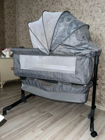 Beşiklər: Oğlan və qız üçün, Dördbucaq, Beşik, Dəst ilə, Matras ilə, Yellənmə mexanizmsiz — 9