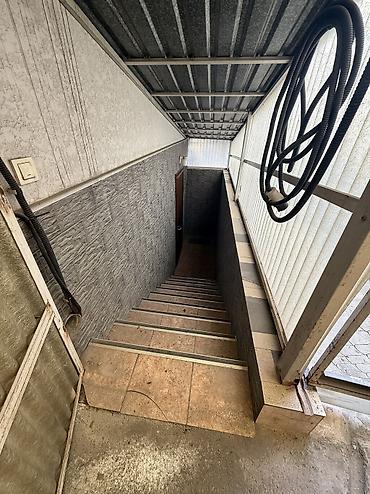 Продажа коттеджей и домов: 🏡 Срочно! Продаётся двухэтажный дом с подвальным помещением. 📐 — 26