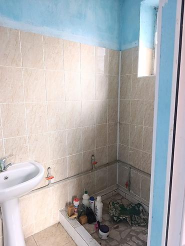 Продажа полдома: Продаётся пол дома в районе Старого толчка, ул. Щербакова 📍 Удобное — 12