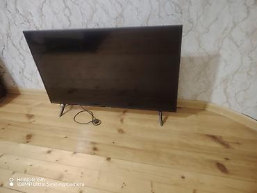 televizo: LED televizor, təxminən 40–43 düym ekran ölçüsü - Nazik çərçivə, iki — 2