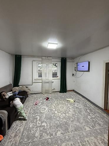 Продажа коттеджей и домов: 🏡 Продаётся жилой дом с хозяйственным двором 📍 Участок — 10 соток 💧 — 11