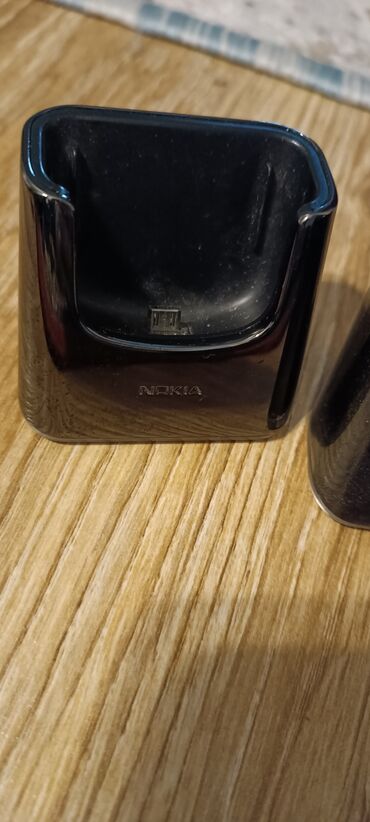 8800 nokia carbon: Nokia 8800 adapteri orijinal