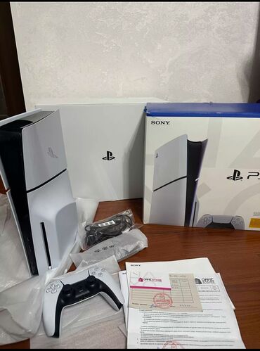 куплю sony playstation 3: Продаю почти новую PlayStation 5 slim Europe Пользовались 2 недели