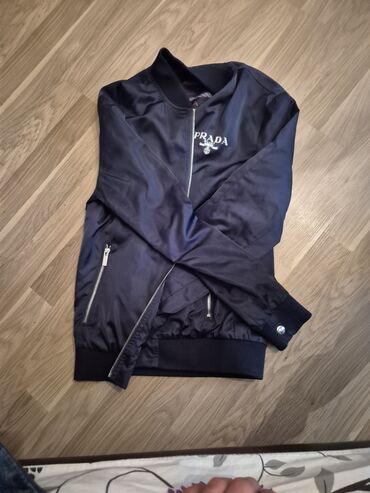 Toyota: Prada kişilər üçün bomber jaket - Rəng: tünd göy/qara tonlarında -