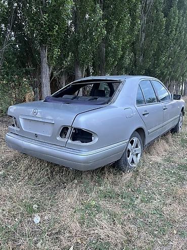 mersedes e class: Mercedes-Benz E-Class: 1997 г., 3.2 л, Седан — 3