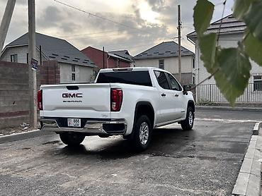 Продажа авто: GMC Sierra: 2023 г., 2.7 л, Автомат, Бензин, Пикап — 5