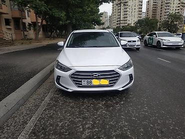 sideniya: Hyundai Avante: 1.6 l | 2017 il Sedan — 2