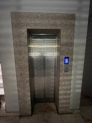 Restoran, kafelər: Əhmədli metrosununa yaxın sahəsi 550kv/m olan,obyekt(kafe ) — 15