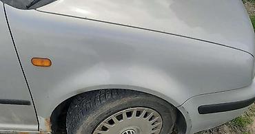 auto gume vranje: KRILO DESNO ZA VOLKSWAGEN GOLF 4 | Krilo desno za Golfa 4 Mogucnost — 1
