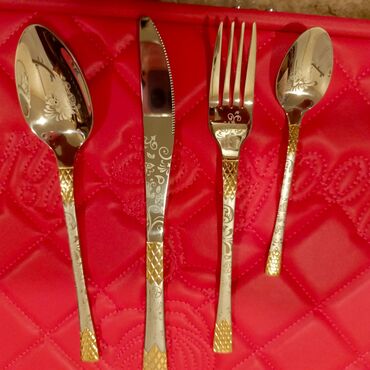 Çəngəllər: Çamadan çəngəl bıçaq dəsti 86 predmetidir. yenidir. İşlənməyib — 3