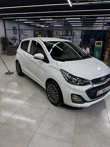 wuling mini ev: Chevrolet Spark: 2020 г., Бензин, Хэтчбэк — 2