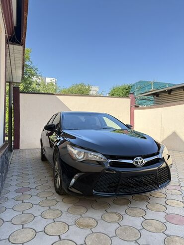 tayota runx: Toyota Camry: 2017 г., 2.5 л, Автомат, Бензин, Седан