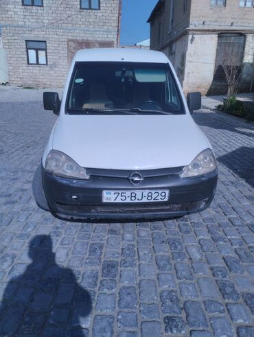 Opel: Opel Combo: 1.6 l | 2008 il 234531 km Universal