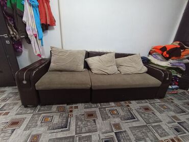 уголок диван трансформер: Модульный диван, цвет - Коричневый, Б/у, Скидка 20%