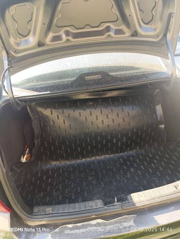 VAZ (LADA): VAZ (LADA) Granta: 1.6 l | 2021 il 220950 km Sedan — 9