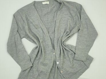 hugo boss t shirty v neck: Knitwear, L (EU 40), condition - Good