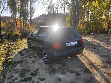 куплю матиз 3: Volkswagen Golf: 1994 г., 1.8 л, Механика, Бензин, Хэтчбэк — 4