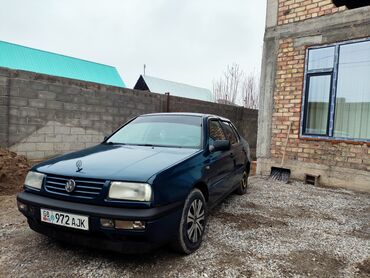 Volkswagen: Volkswagen Vento: 1996 г., 1.8 л, Механика, Бензин, Седан — 7