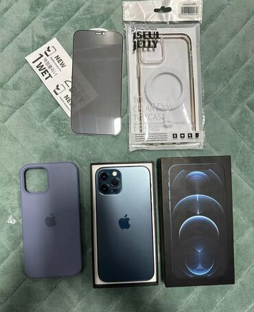 айфон токмок: IPhone 12 Pro, Колдонулган, 256 ГБ, Matte Silver, Кулакчындар, Заряддоочу түзүлүш, Коргоочу айнек, 82 %