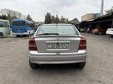 oka maşin: Opel Astra: 1.6 l | 1998 il 397 km Hetçbek — 3