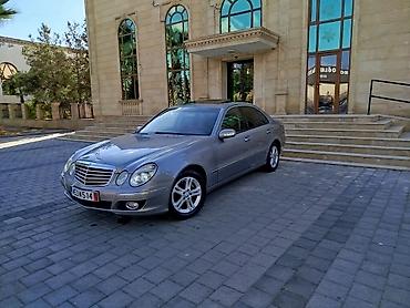 Mercedes-Benz: Mercedes-Benz E-Class: 2.7 l | 2003 il Sedan — 17