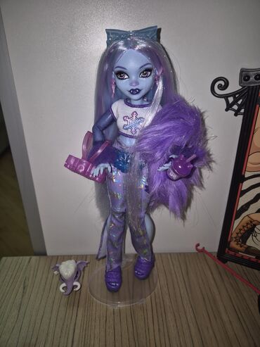 Oyuncaqlar: Abbey Bominable monster high kuklası g3. İdeal vəziyyətdə, bütün