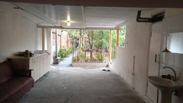 Həyət evləri və villaların satışı: 4 otaqlı, 70 kv. m, Orta təmir — 9