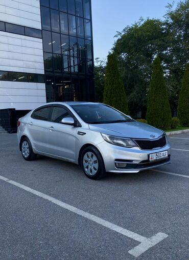 100000 авто: Kia Rio: 2015 г., 1.4 л, Механика, Бензин, Седан