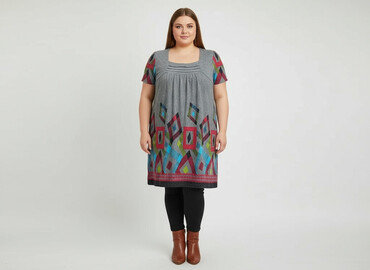 srebrne sukienki z cekinami: Сукня жіноча, розмір 4XL