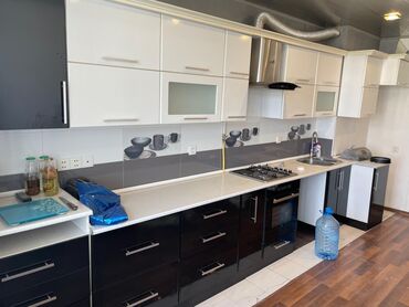 Kondisionerlər: Mətbəx mebeli endirim olundu qiymət 600 aze ölçü 5.50*2.40 üsdündə