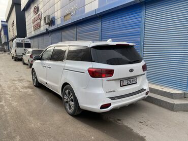 Kia: Kia Carnival: 2018 г., Автомат, Минивэн — 4